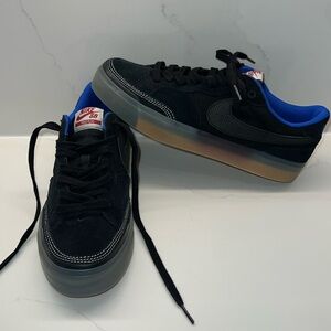 NIKE SB Zoom Pogo Plus Premium Skate Shoes Brand New Size 9.5 Mens